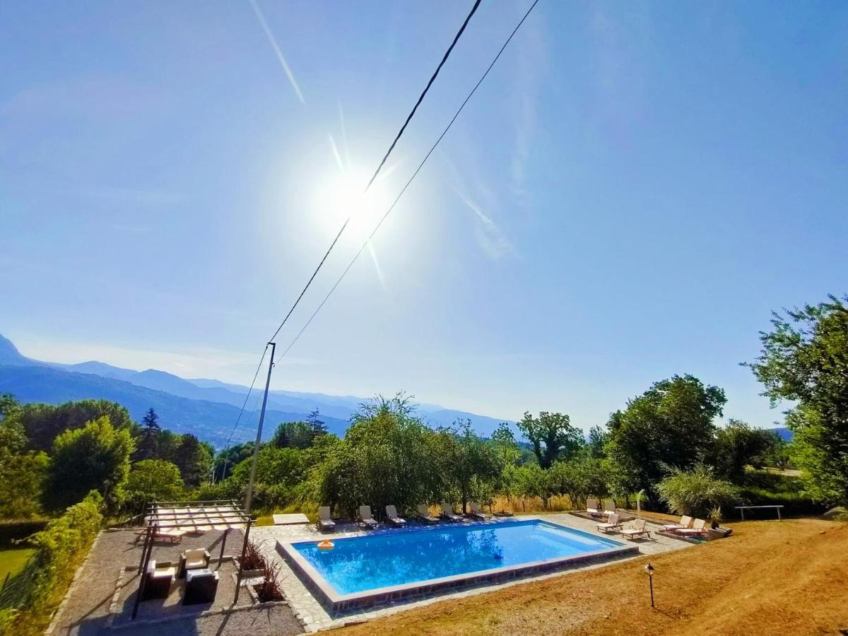 Agriturismo Borgo Biaia Camporgiano Экстерьер фото