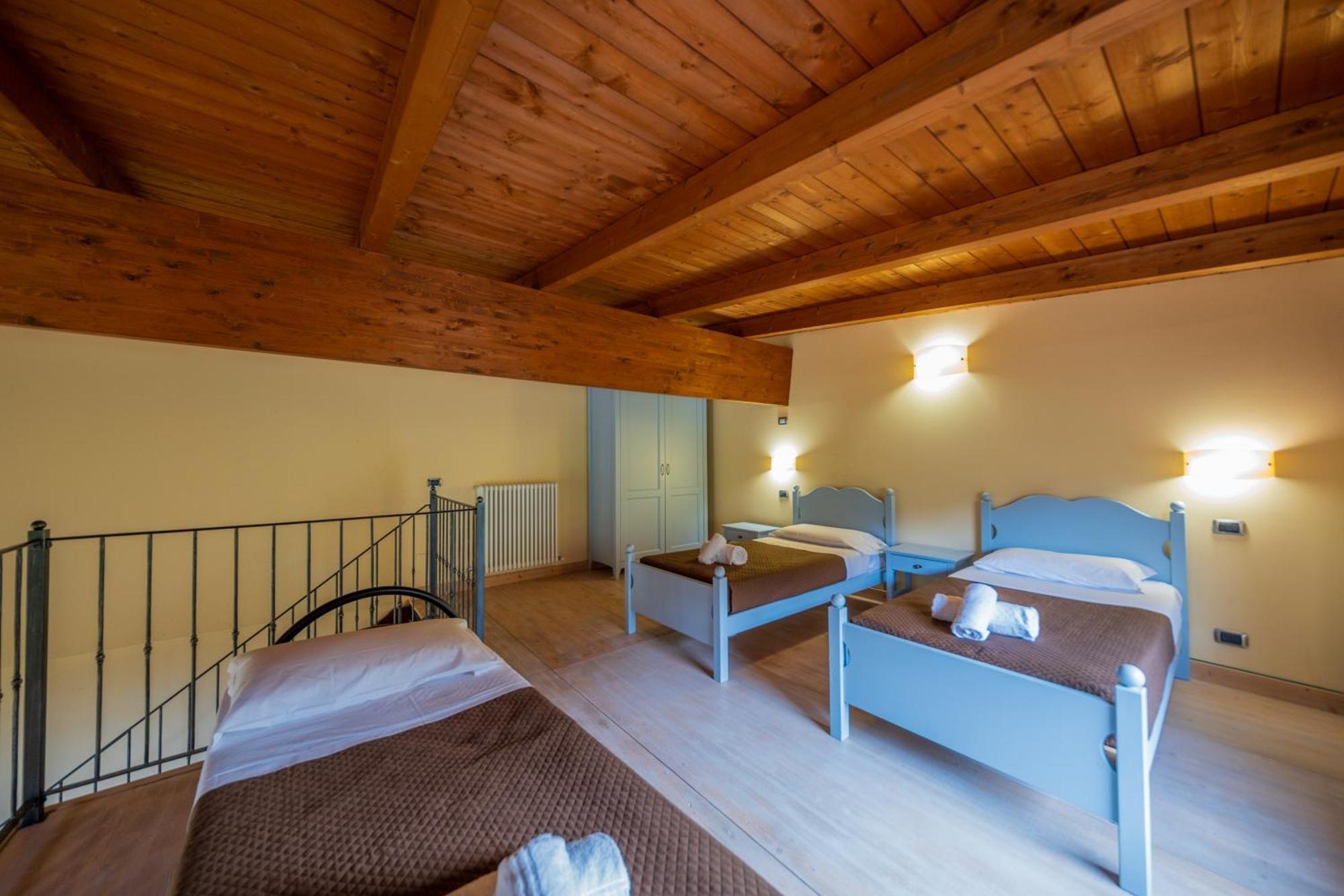 Agriturismo Borgo Biaia Camporgiano Экстерьер фото