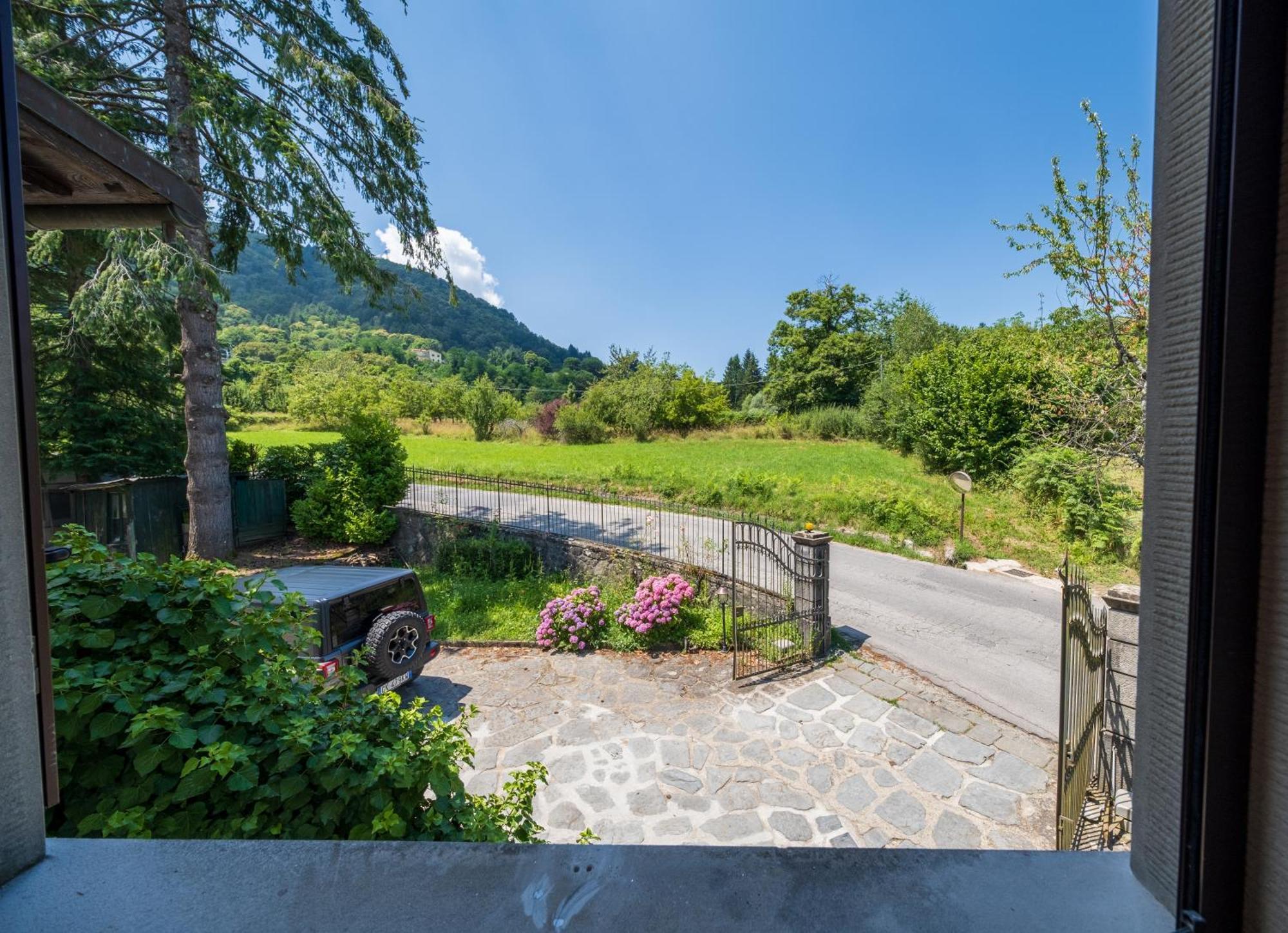 Agriturismo Borgo Biaia Camporgiano Экстерьер фото