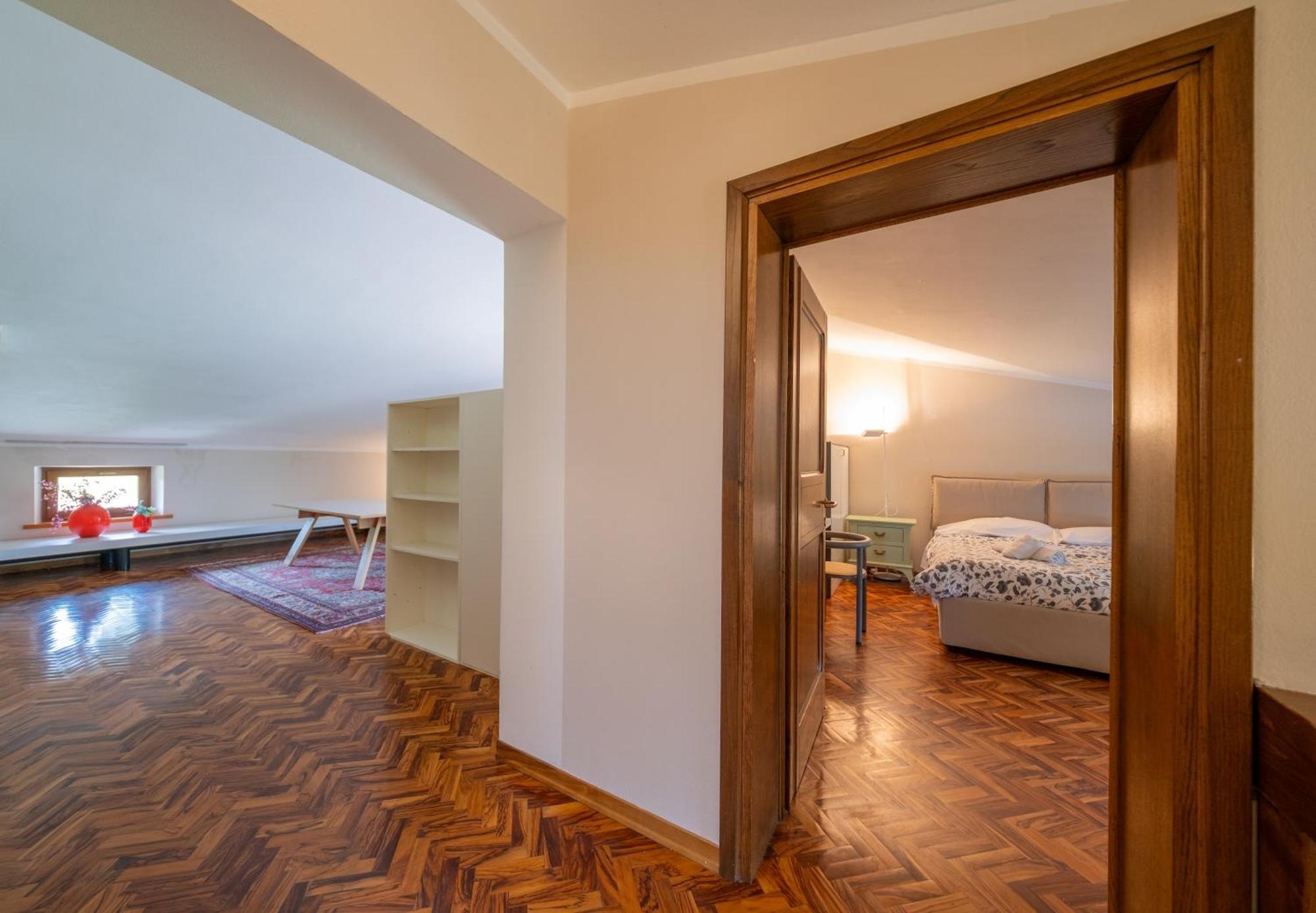 Agriturismo Borgo Biaia Camporgiano Экстерьер фото